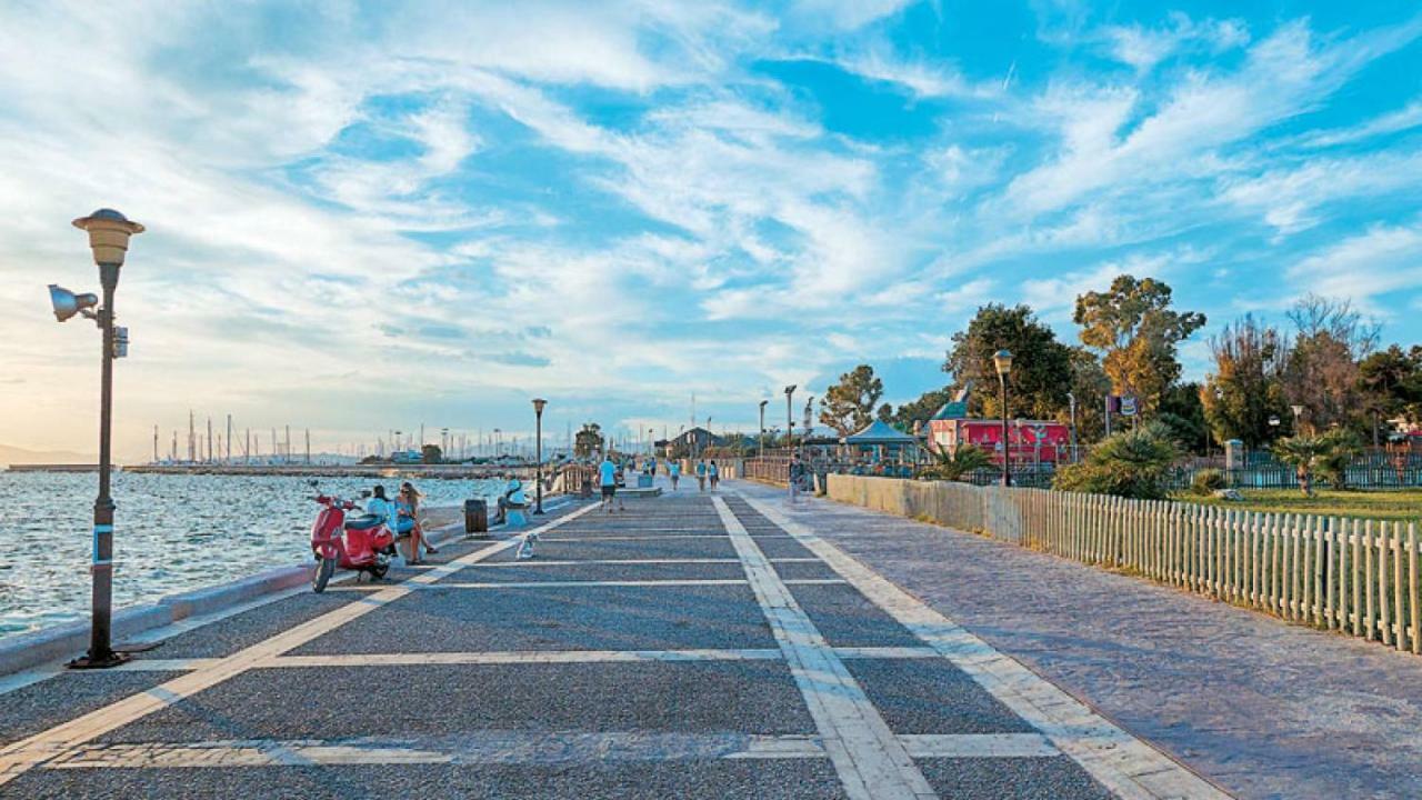 Athenian Riviera Beach Apartment Bagian luar foto